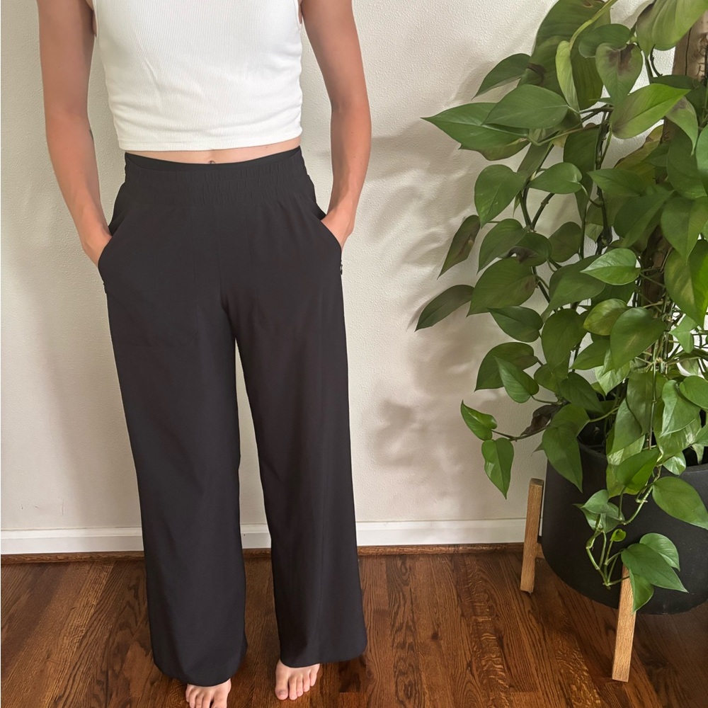 Lululemon Athletica Black Wide-Leg Pants